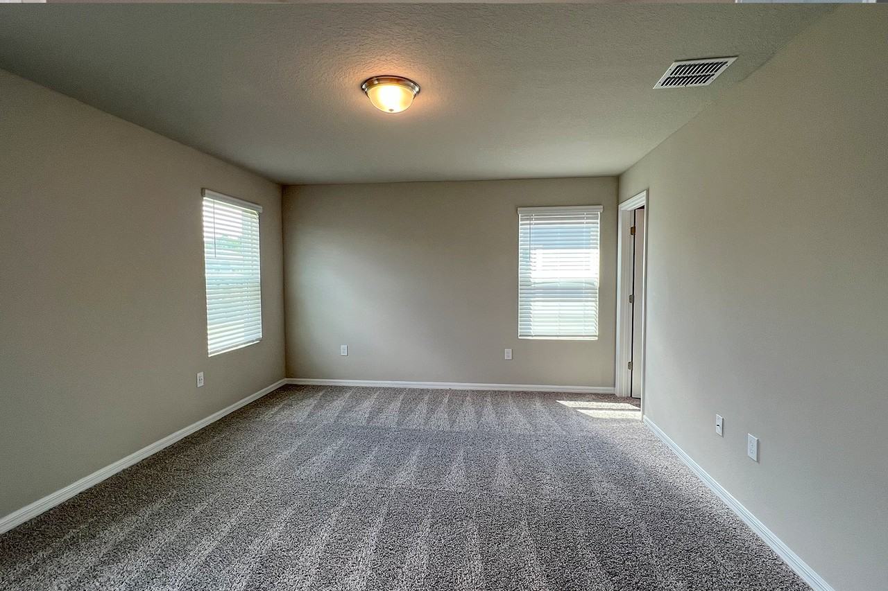 537 Legacy Loop #1 - Photo 7 of 16