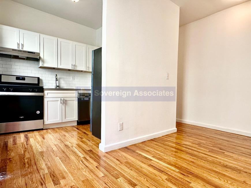 523 W 135th St - Photo 7 of 10