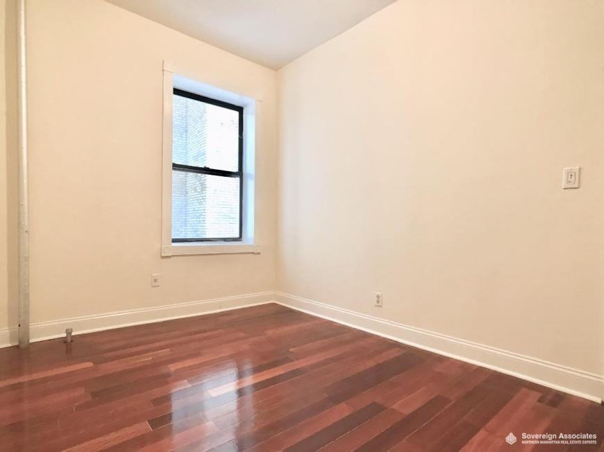 666 Saint Nicholas Ave - Photo 6 of 10