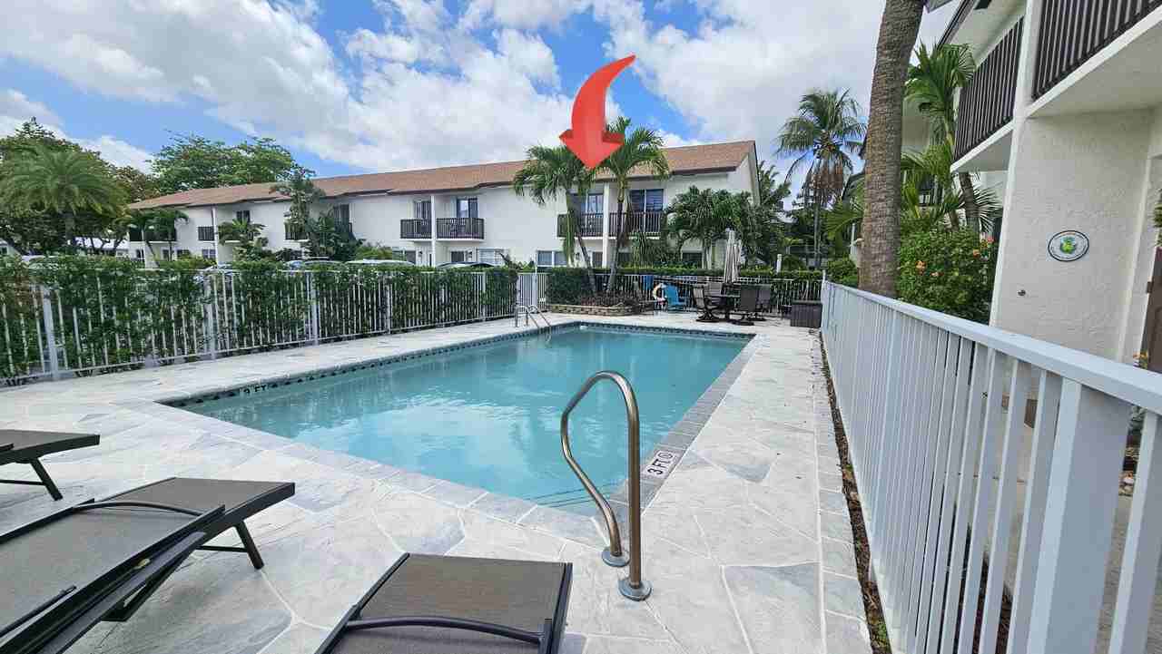 1917 Ne 3rd St Apt 109 - Photo 5 of 20