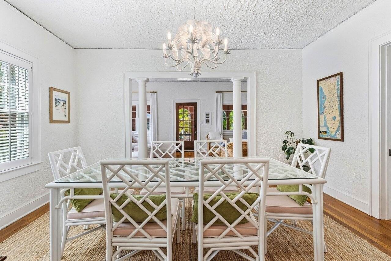 217 Se Coconut Ave - Photo 4 of 30