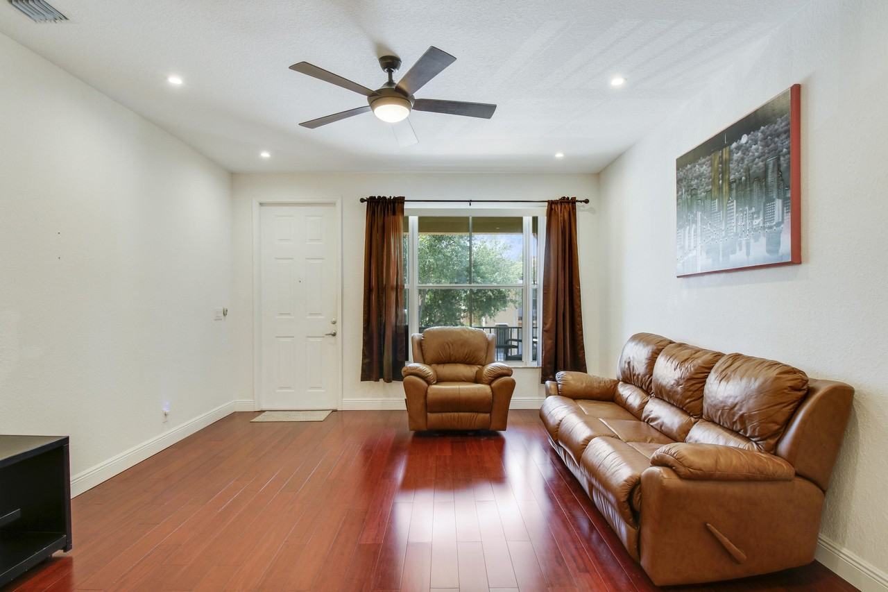 3561 Forest Hill Blvd #68 - Photo 7 of 21