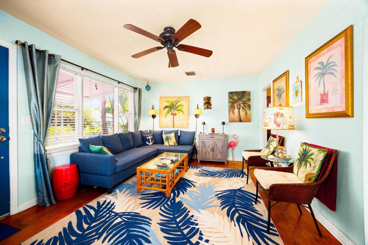 1111 N K St - Photo 7 of 34