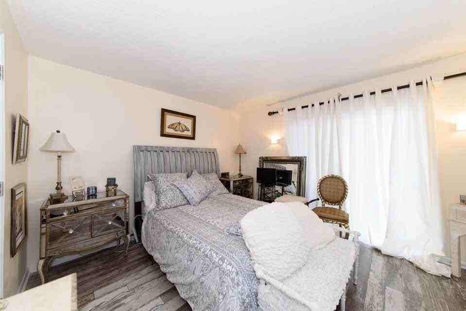 59 Bedford C - Photo 7 of 26