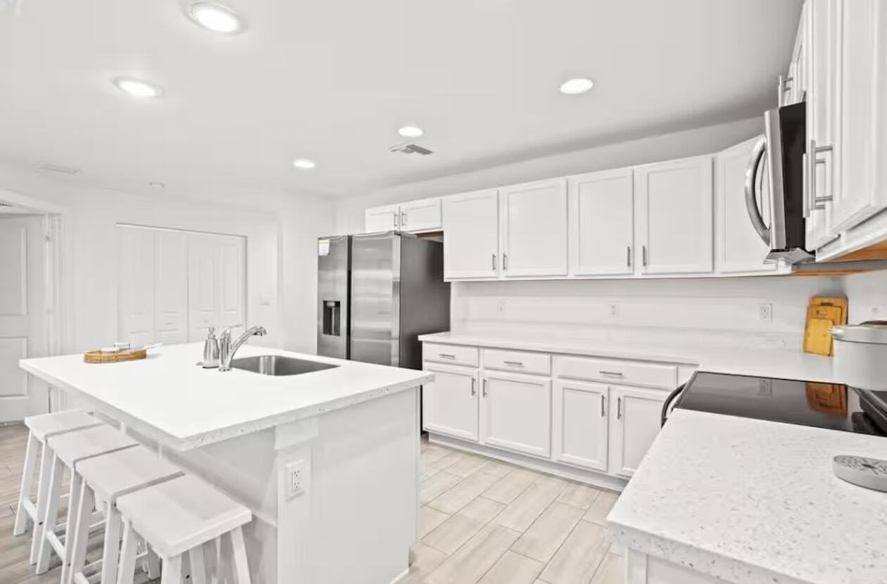565 Lilac Ct - Photo 6 of 29