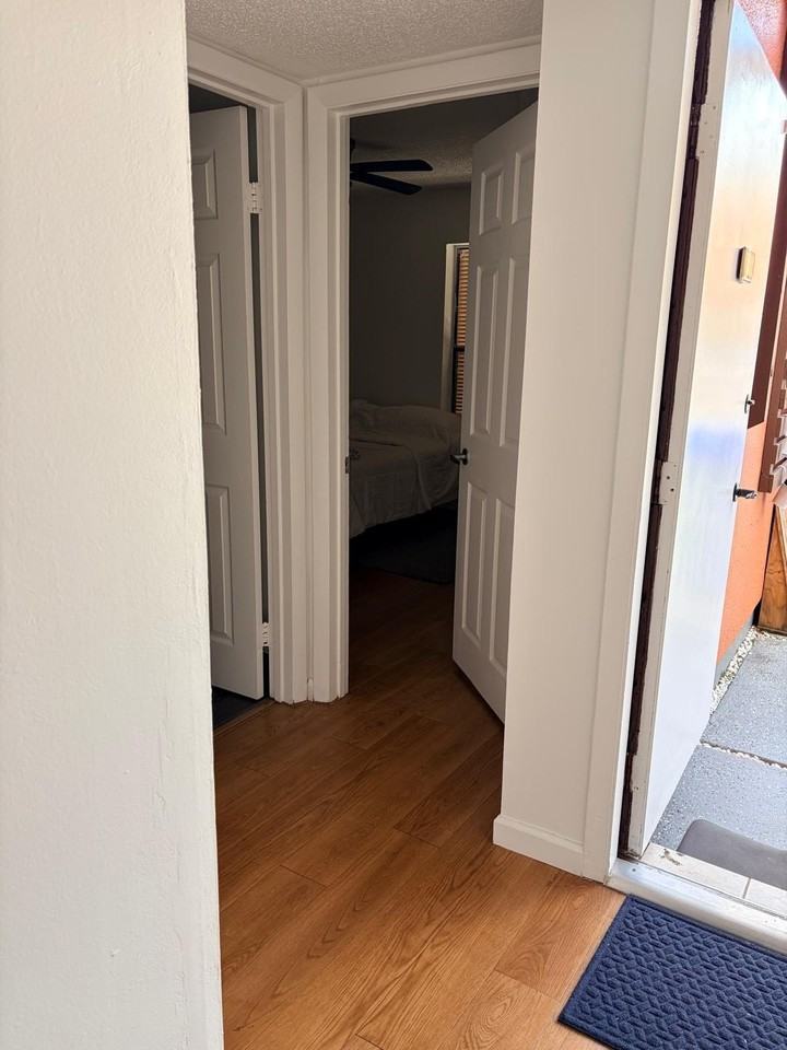 1641 Fairway Rd - Photo 5 of 23