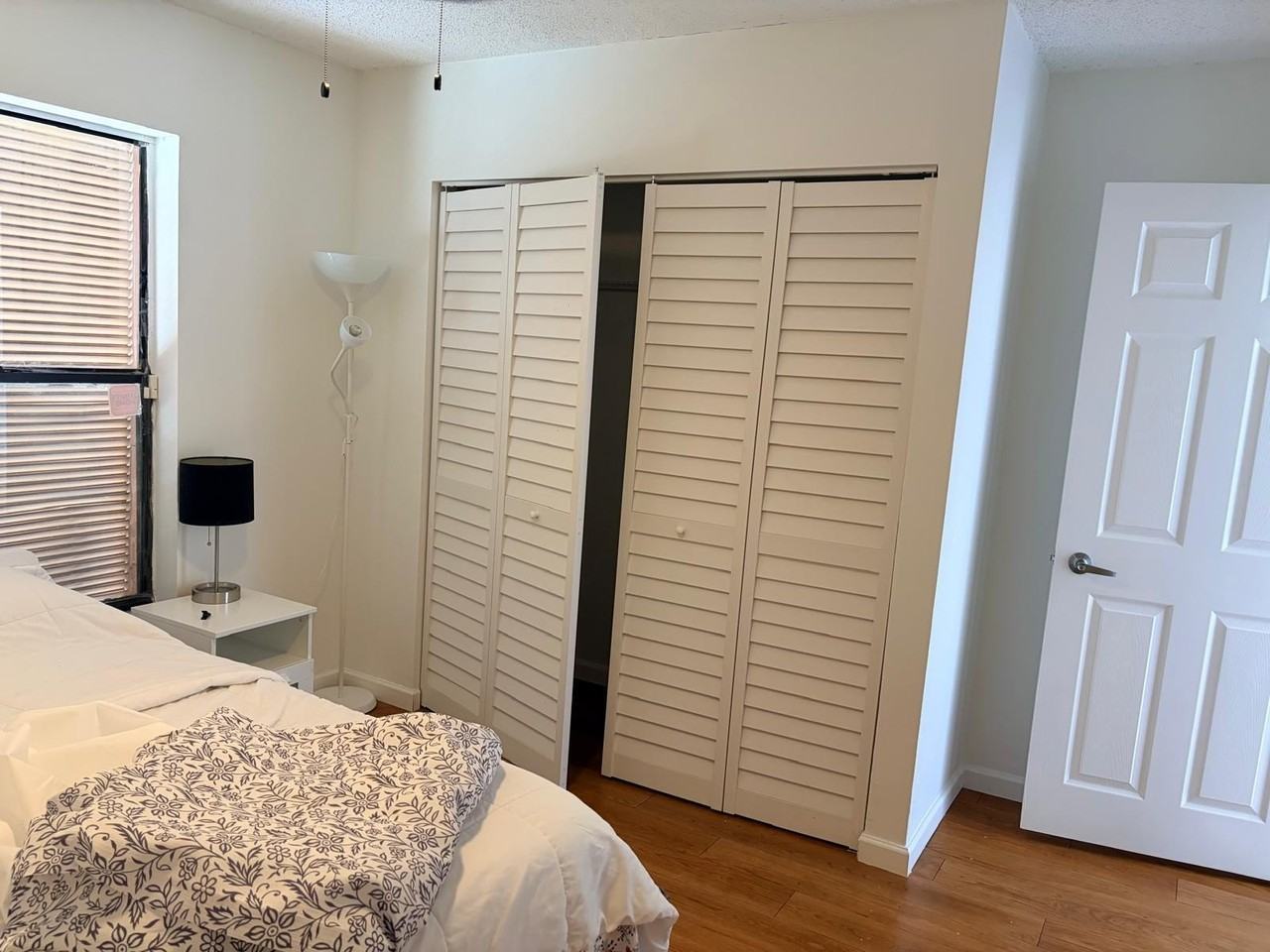 1641 Fairway Rd - Photo 7 of 23