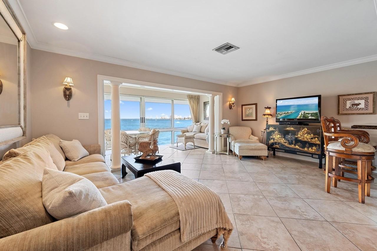 400 Wilma Cir Apt 309 - Photo 7 of 18