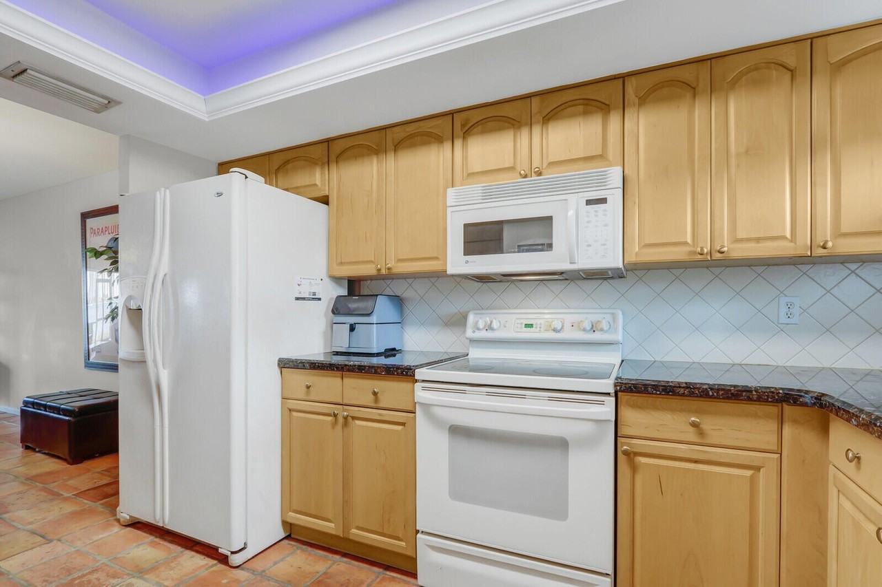 1025 Sugar Sands Blvd #159 - Photo 5 of 33