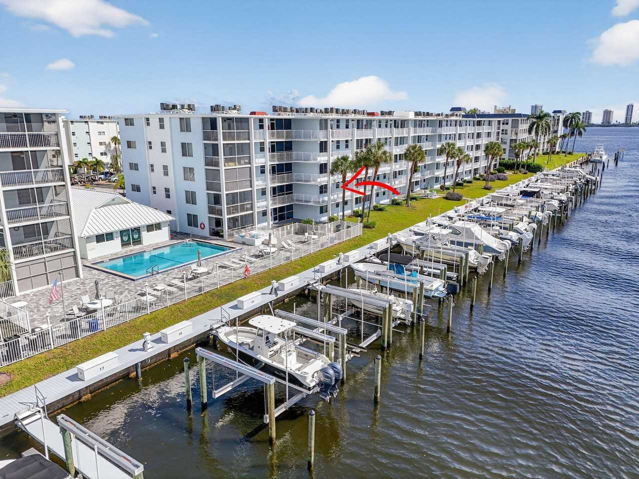 104 Paradise Harbour Blvd Apt 203 - Photo 5 of 27