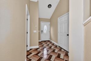 featured image of Sweetbay Ln