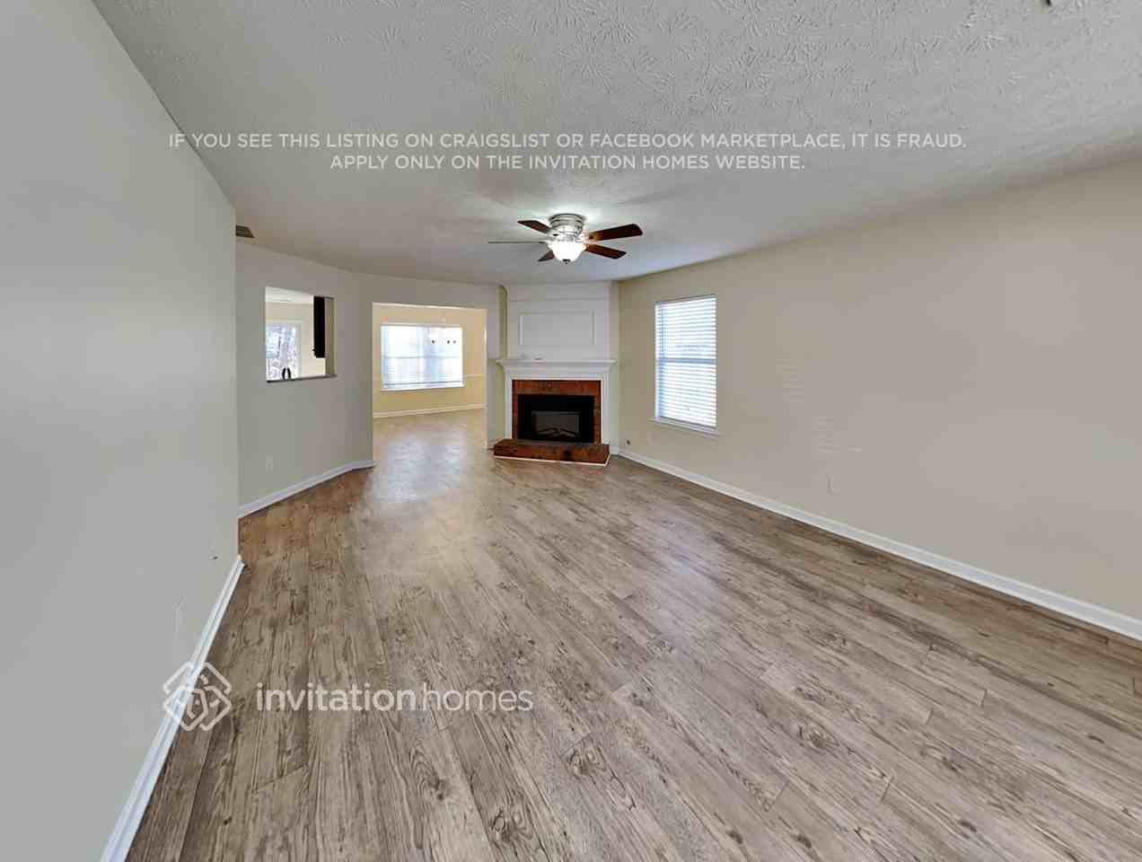 1331 Ambercrest Way - Photo 5 of 19