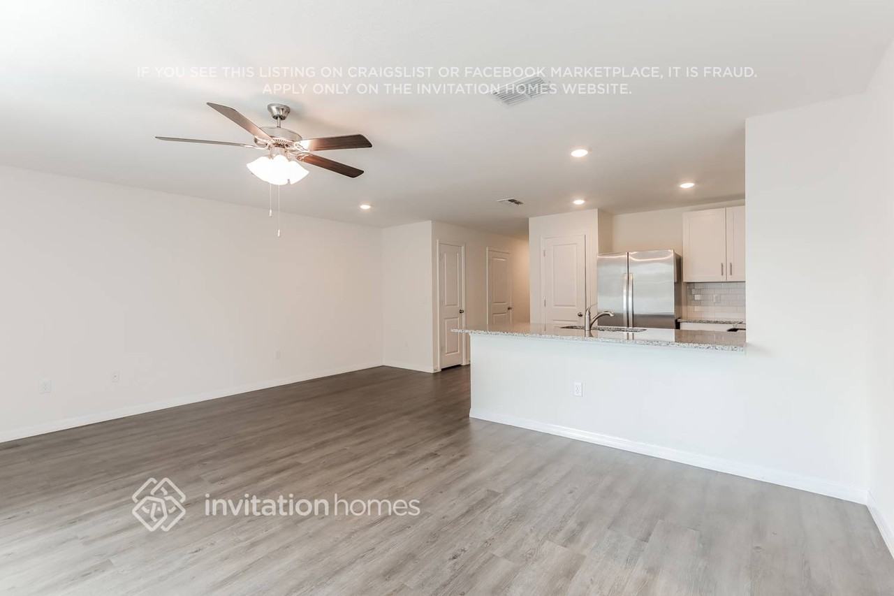 3644 Fulton Ferry Ln - Photo 4 of 16