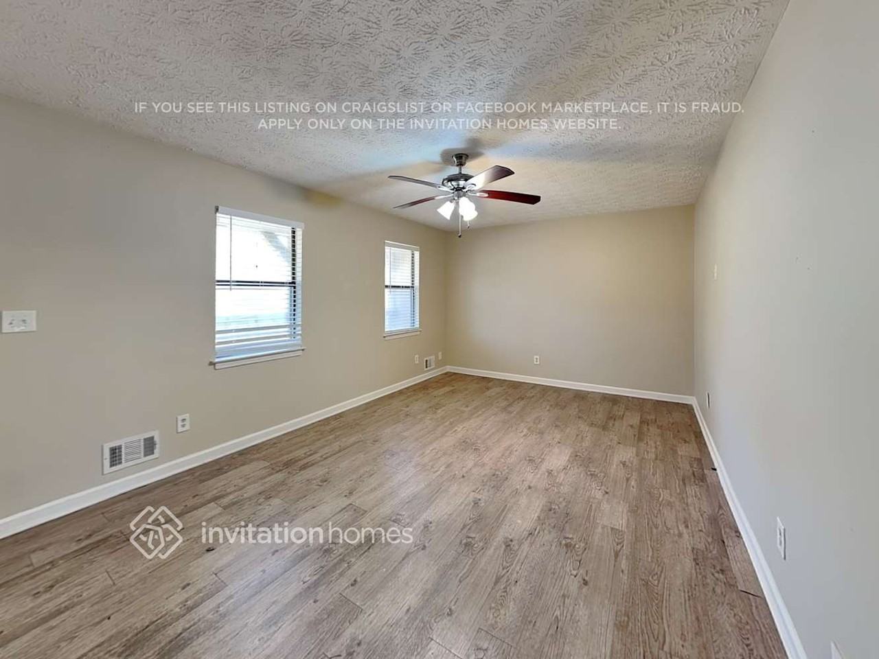 125 Trace Dr - Photo 3 of 21