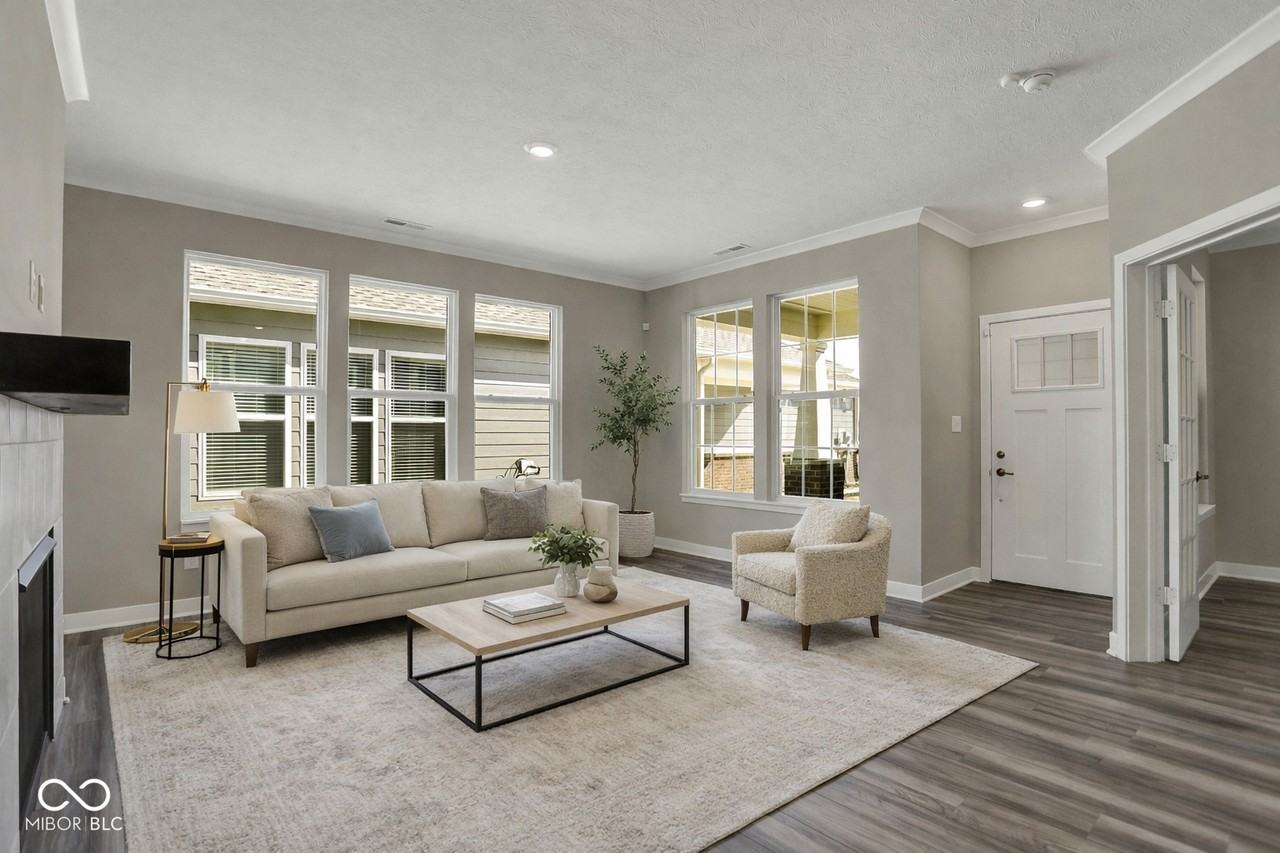 1659 Dewey Dr - Photo 5 of 21