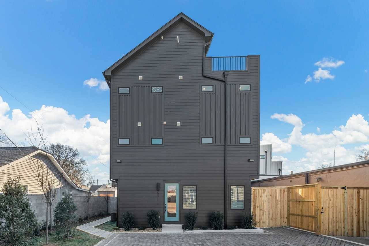 5011C Illinois Ave - Photo 2 of 34