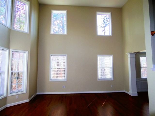 108 S Duelling Oaks Dr - Photo 2 of 11