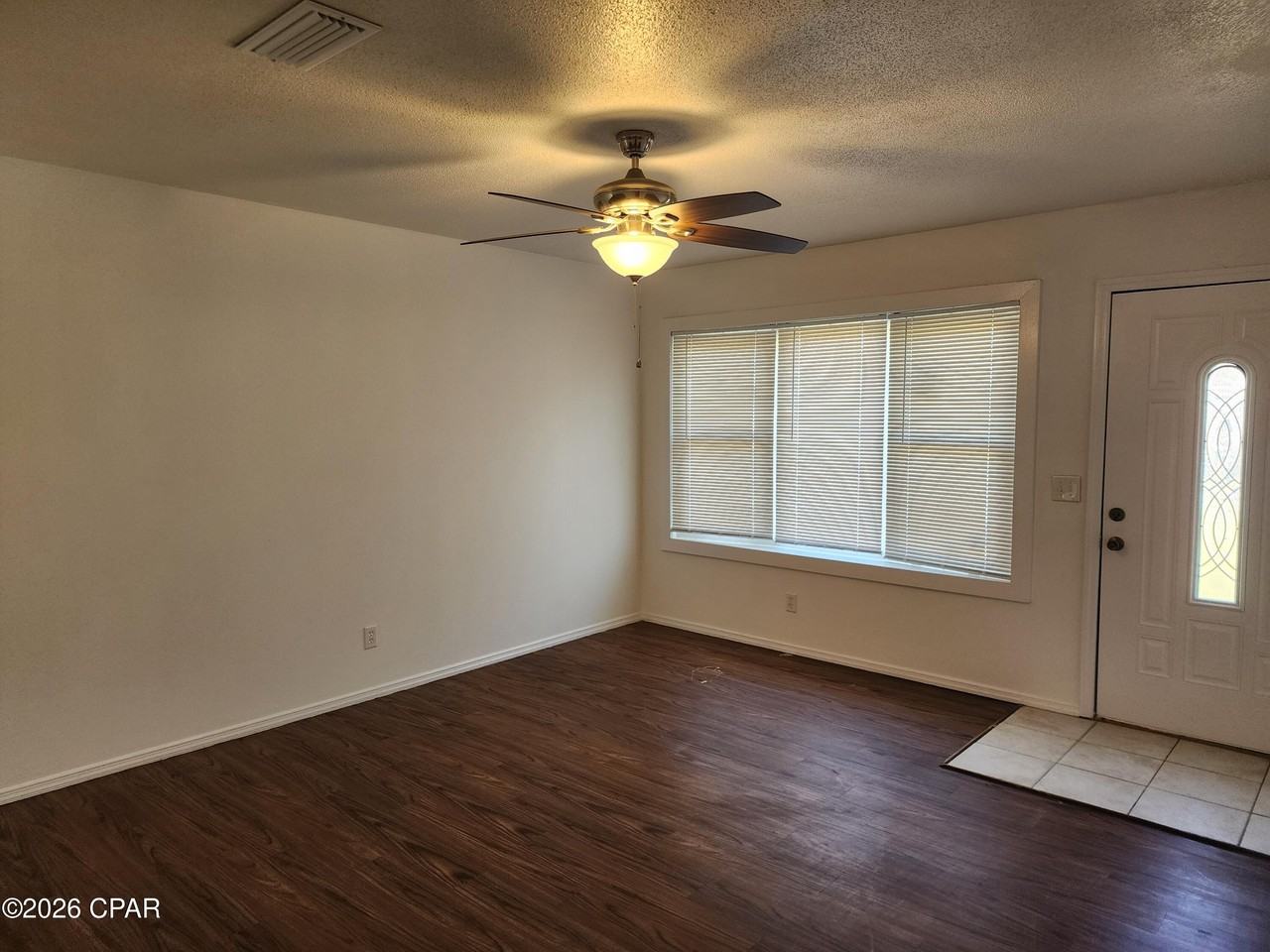 1804 Arthur Ave - Photo 4 of 20