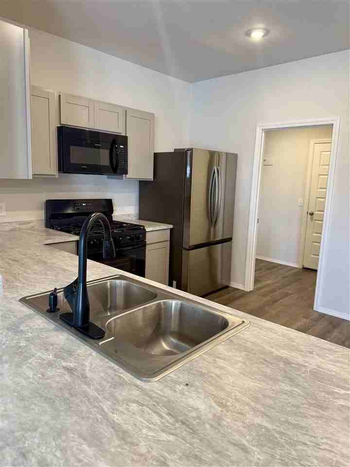 3111 E Hidden Hills Street - Photo 6 of 45