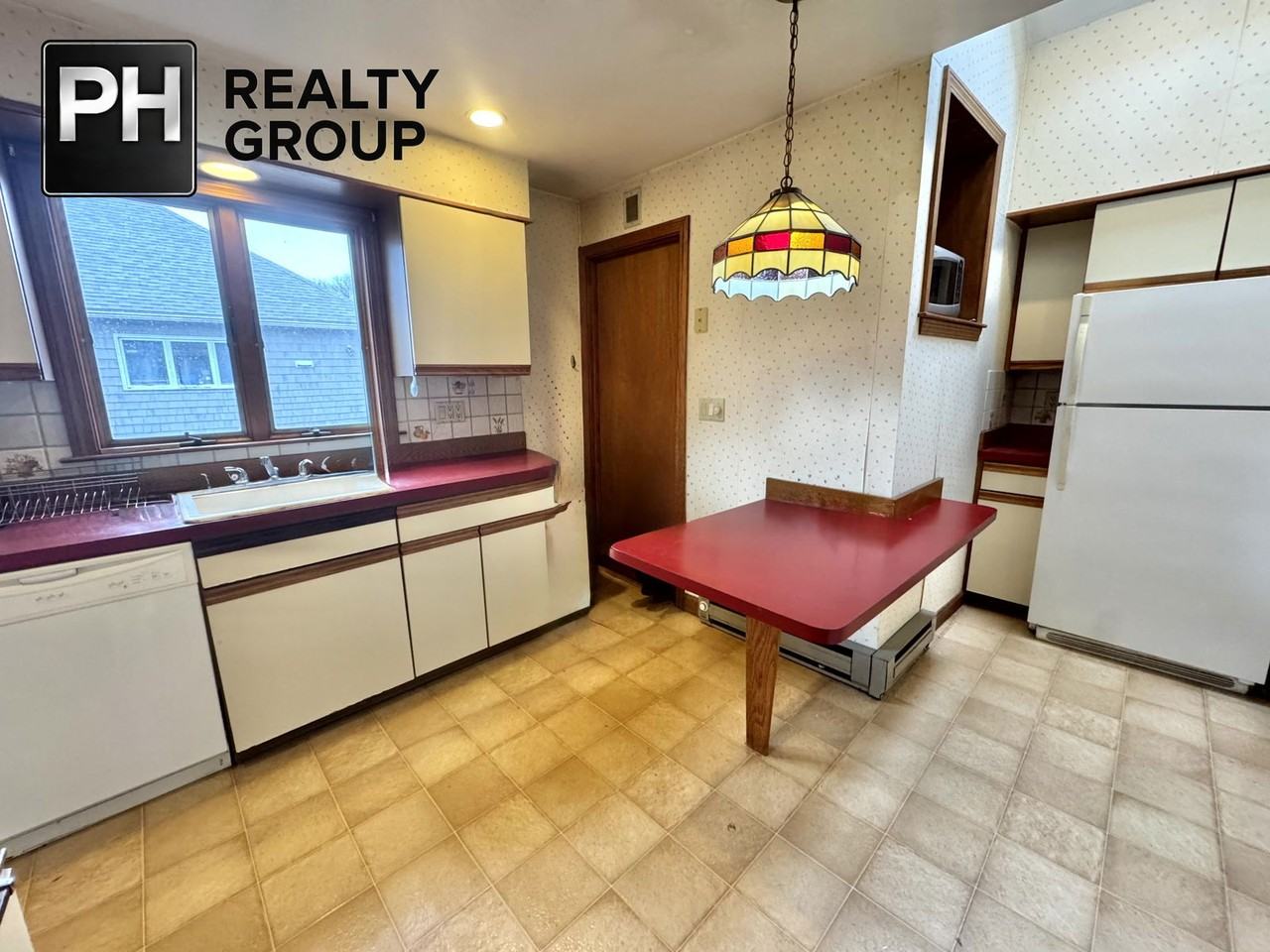 35 Flett Rd - Photo 7 of 8