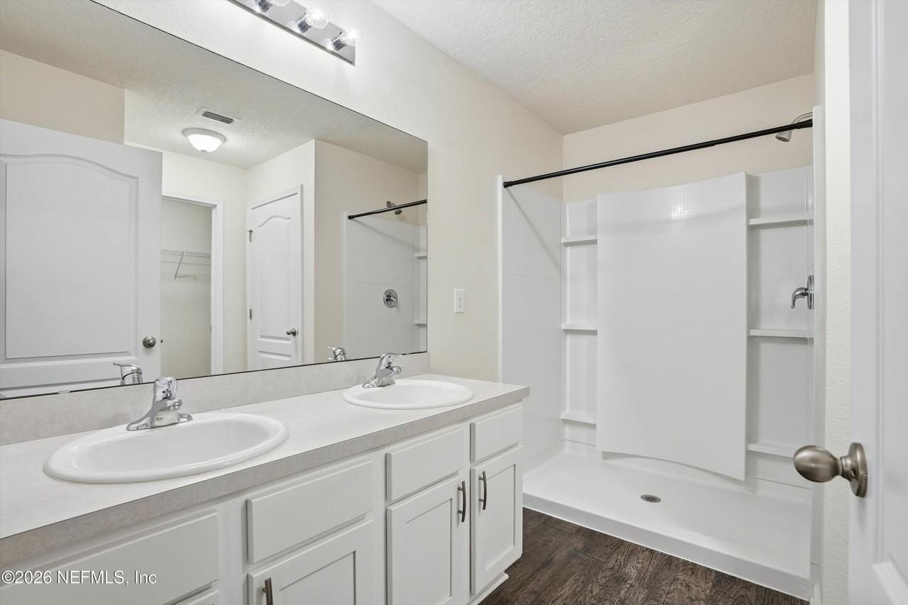7862 Meadow Walk Ln - Photo 6 of 22