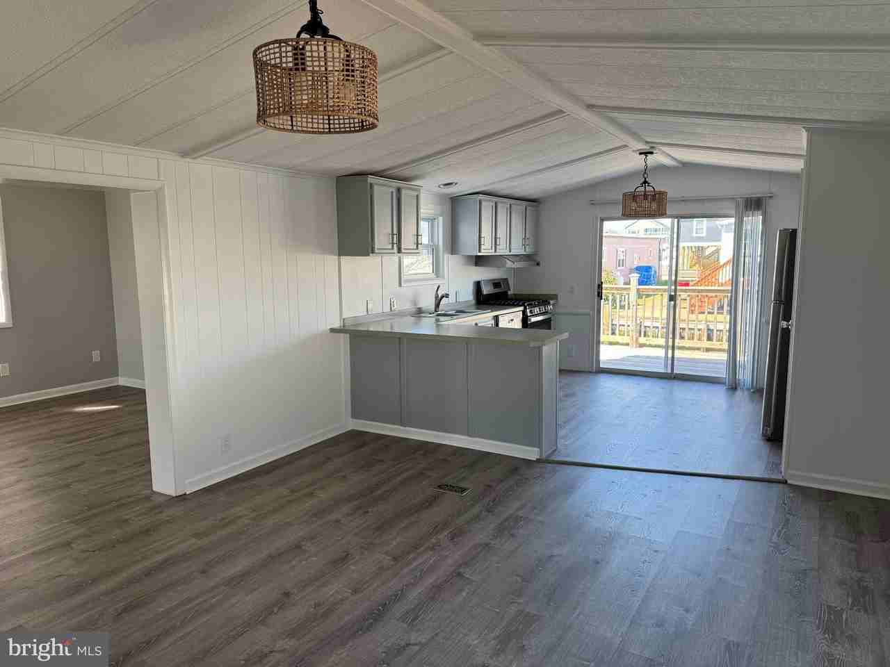 36991 Laws Point Rd - Photo 3 of 25