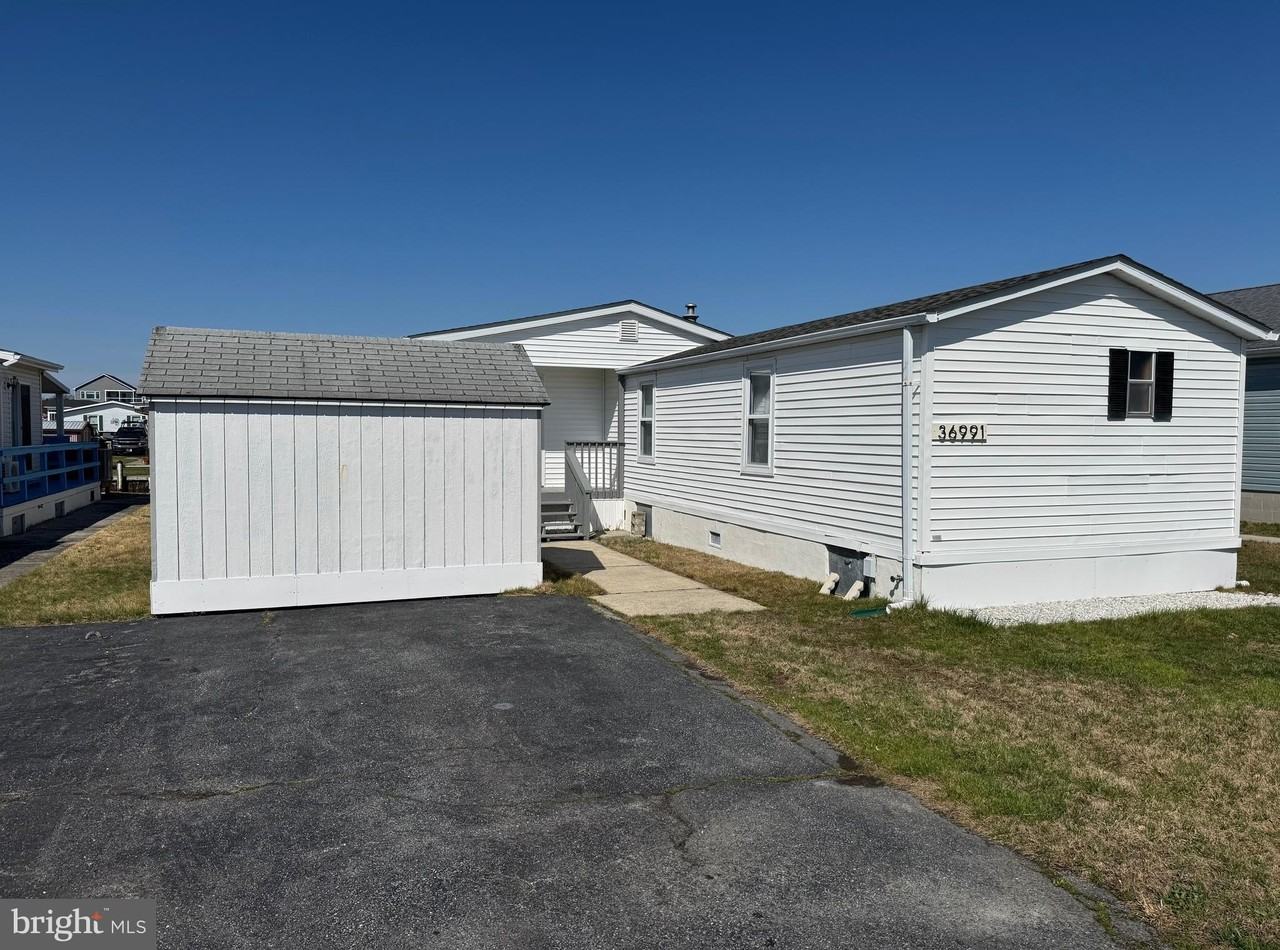 36991 Laws Point Rd - Photo 5 of 25