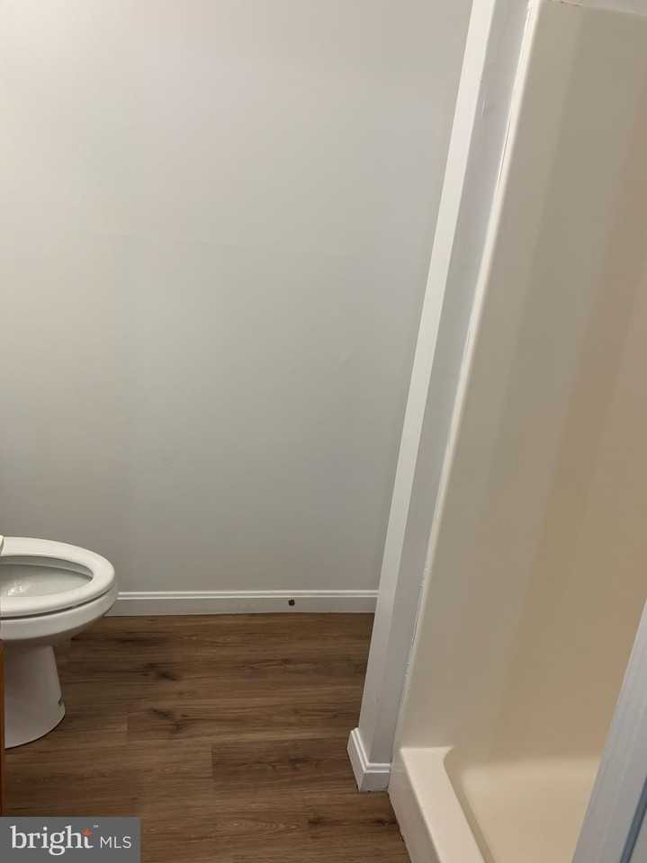 8002 Bullfinch Pl - Photo 6 of 33