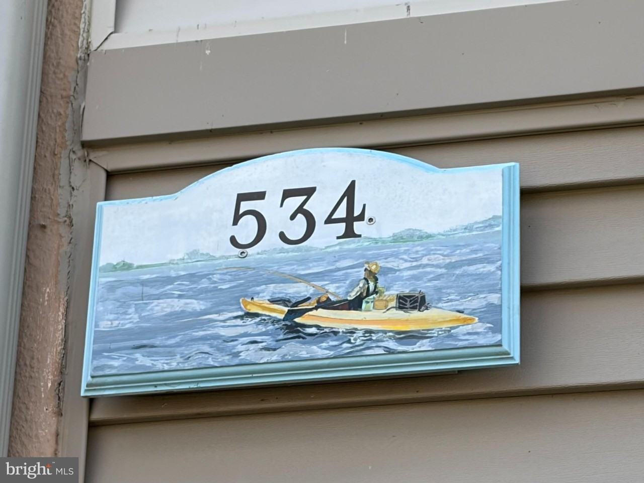 534 Riviera Dr Apt B - Photo 2 of 50