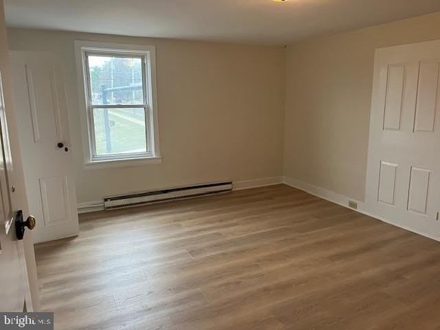 3617 FERRY Road unit: Apt. 3 - Photo 6 of 8