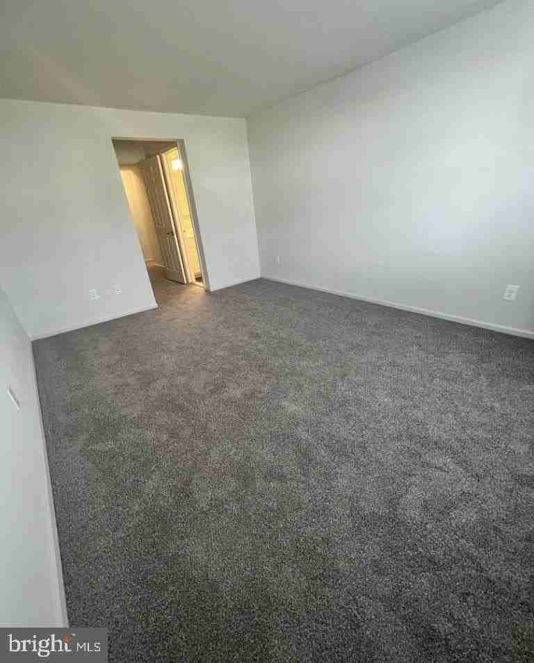 649-A Rose Hollow Dr Unit A - Photo 7 of 10