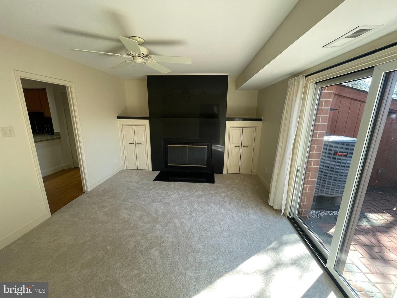 301 Worthington Dr Unit 301 - Photo 6 of 50