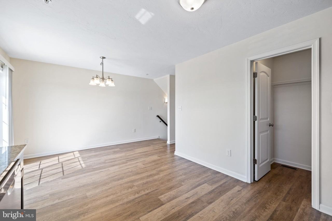 46 Summer Ln - Photo 6 of 20