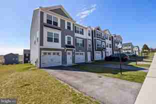 110 Heritage Ct - Photo 1 of 1