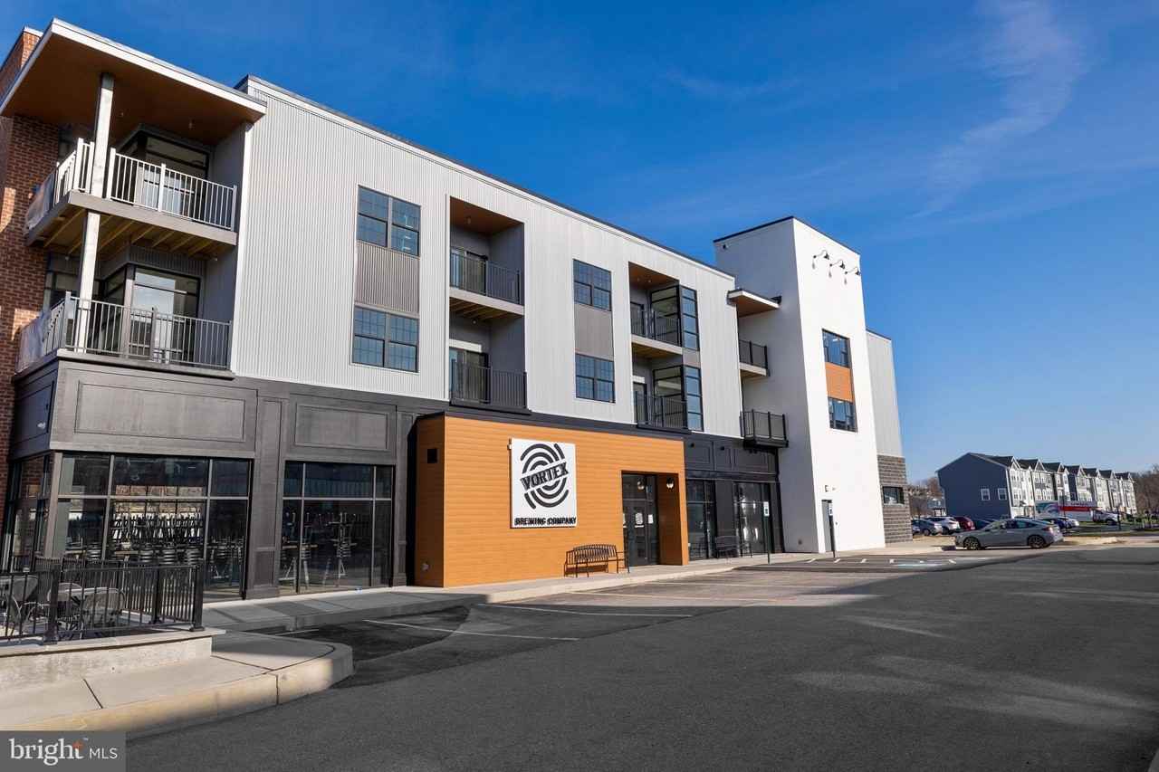 190 Cambridge Blvd - Photo 2 of 19