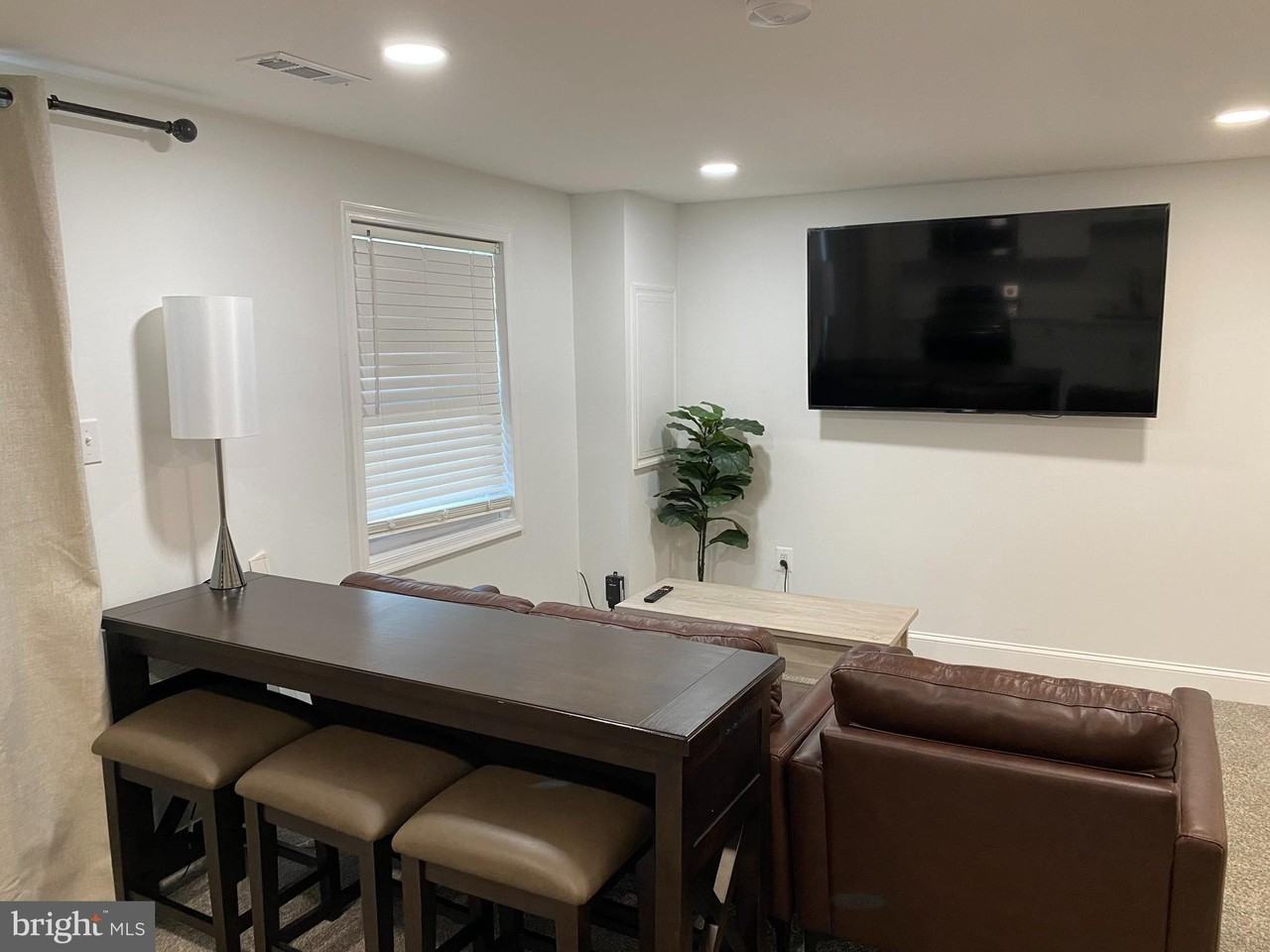 7416 Rhondda Dr - Photo 3 of 13