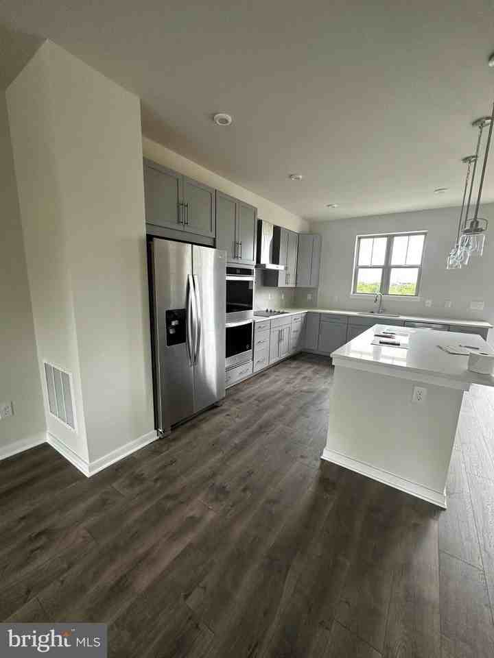 13805 Tayberry Way - Photo 3 of 18