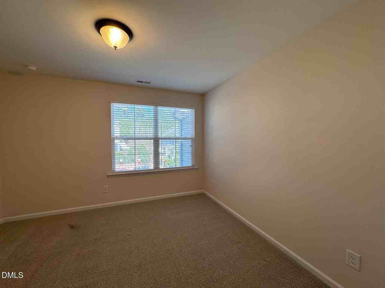 518 Cedar Ridge Rd - Photo 4 of 35