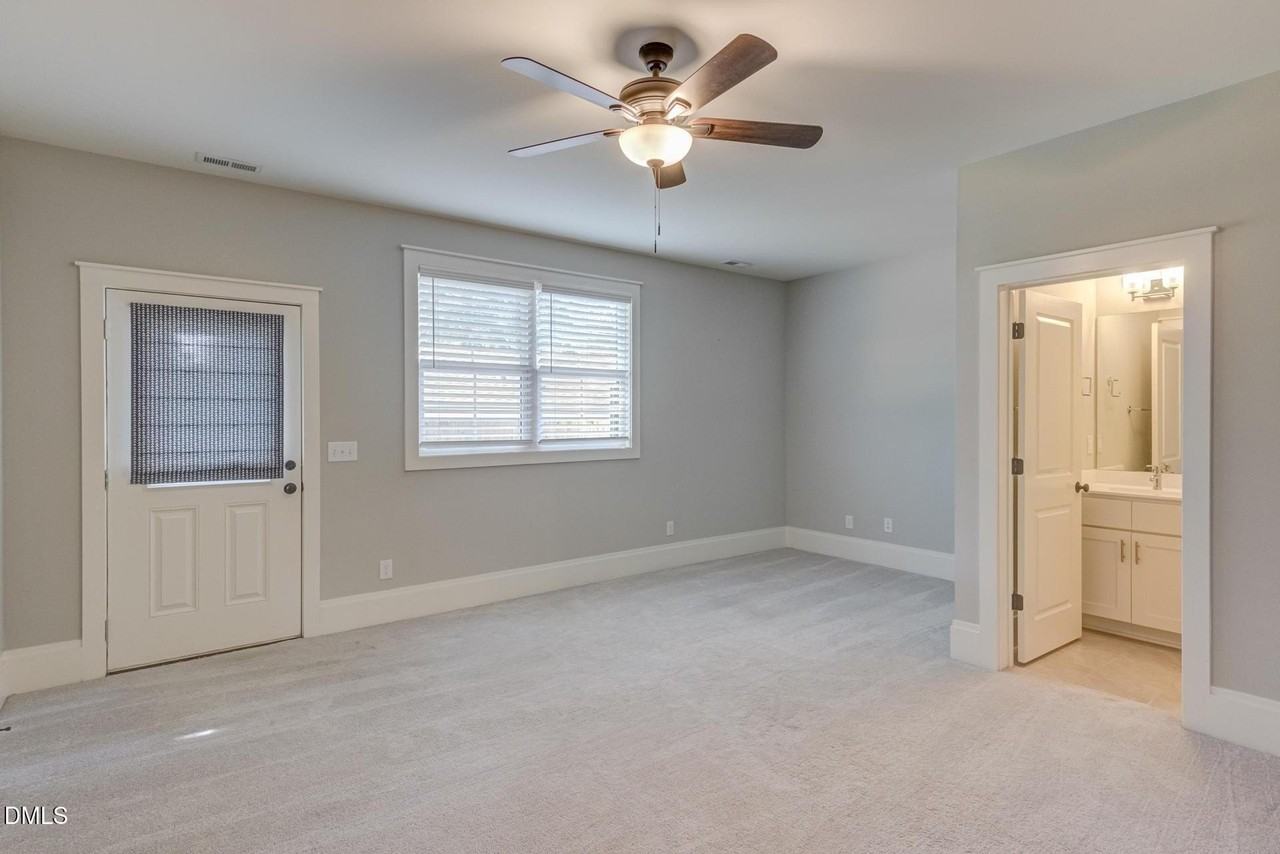 208 Asher Springs Cir - Photo 6 of 43