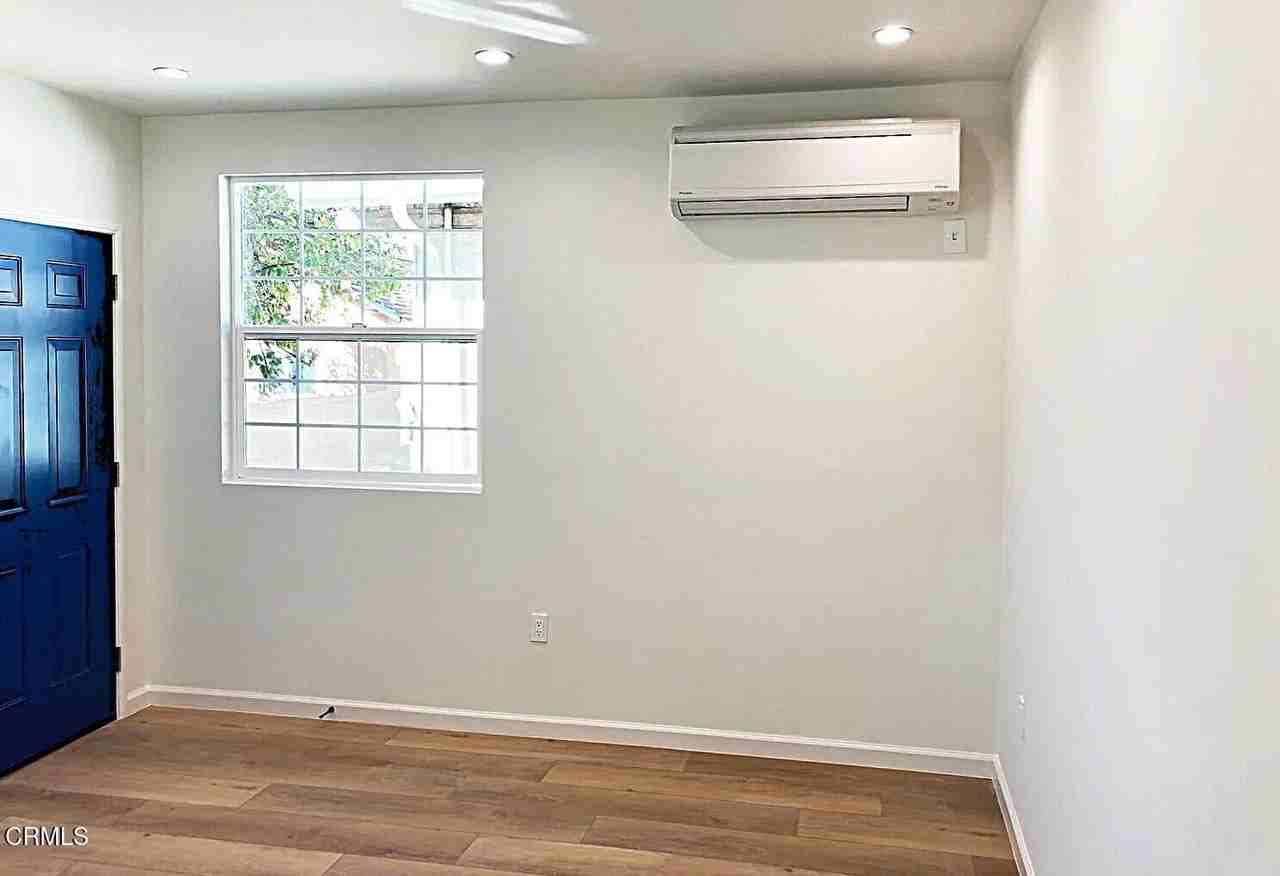 3332 Thorpe Ave - Photo 5 of 20