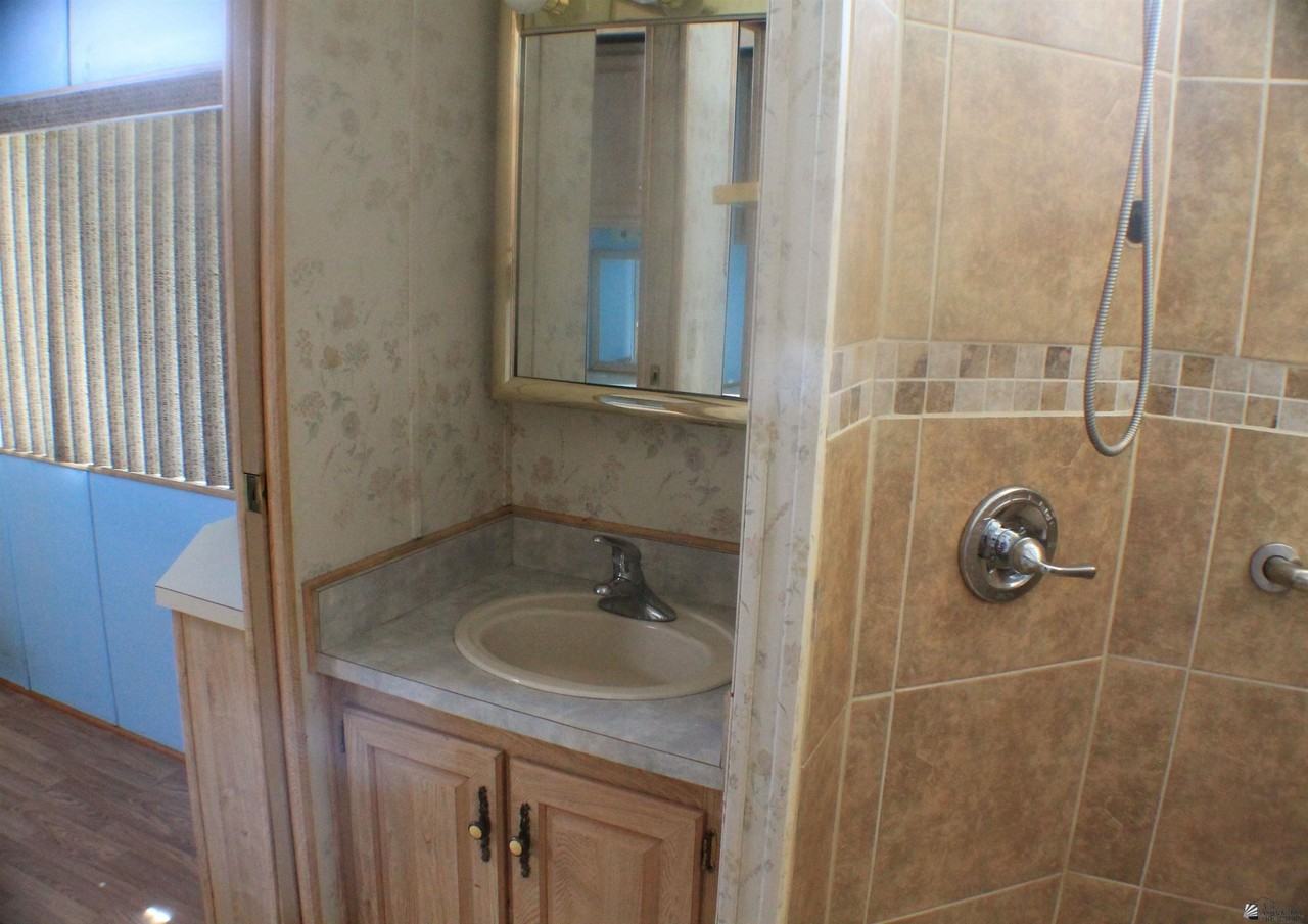 10349 E 28th Ln - Photo 5 of 17