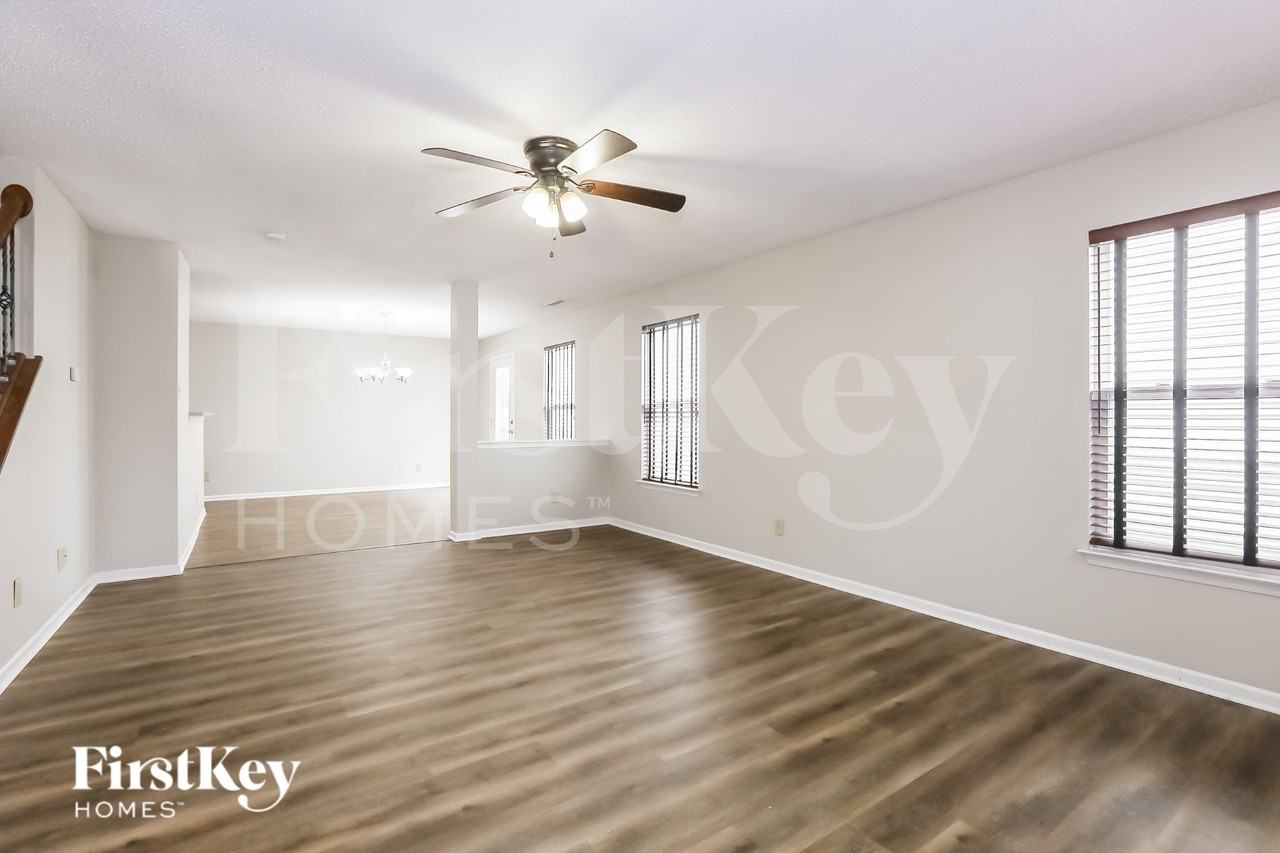 12851 Old Glory Dr - Photo 5 of 20