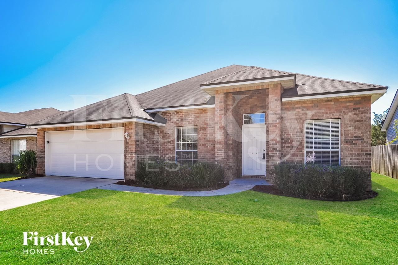 9176 Prosperity Lake Dr - Photo 3 of 16