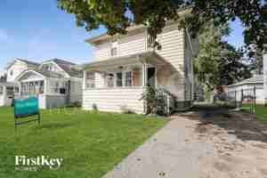 featured image of 754 North Ave