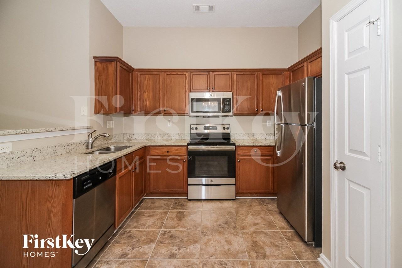 6853 Shorey Ln - Photo 6 of 15