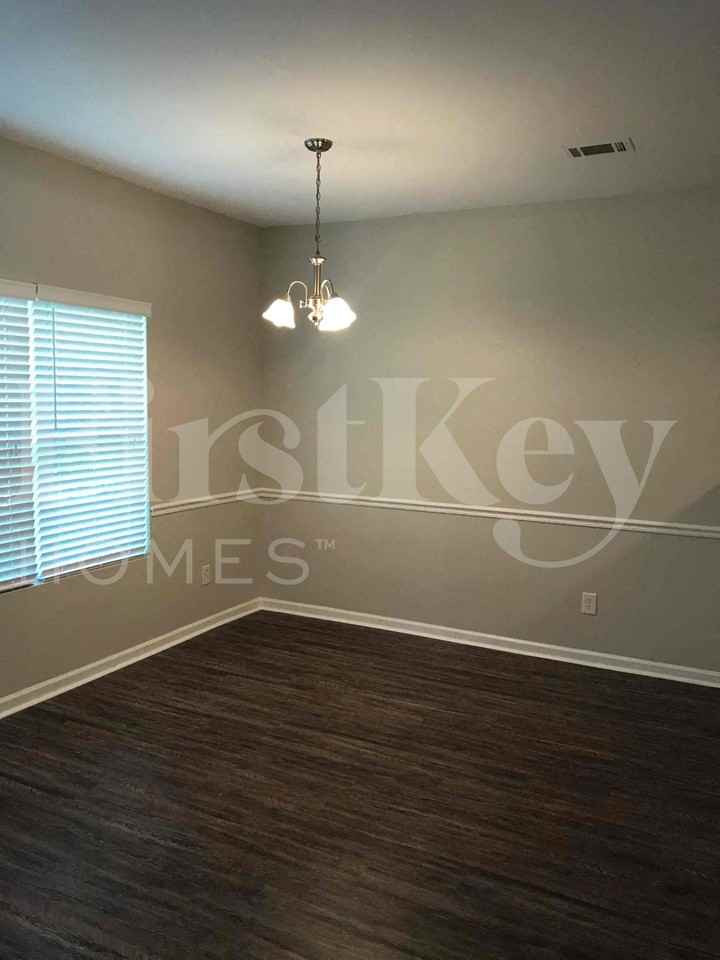 5048 Pioneer Pkwy - Photo 5 of 19