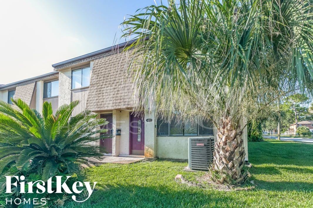 4005 Mount Sterling Ave - Photo 2 of 15