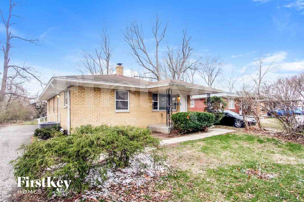 3940 N Graham Ave - Photo 2 of 19