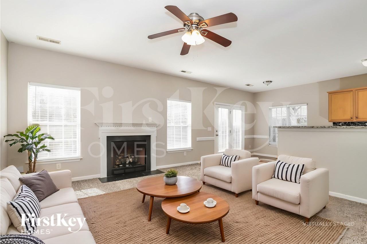 3750 Wharton Dr - Photo 5 of 19