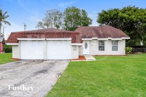 featured image of 3637 Avenue Montresor